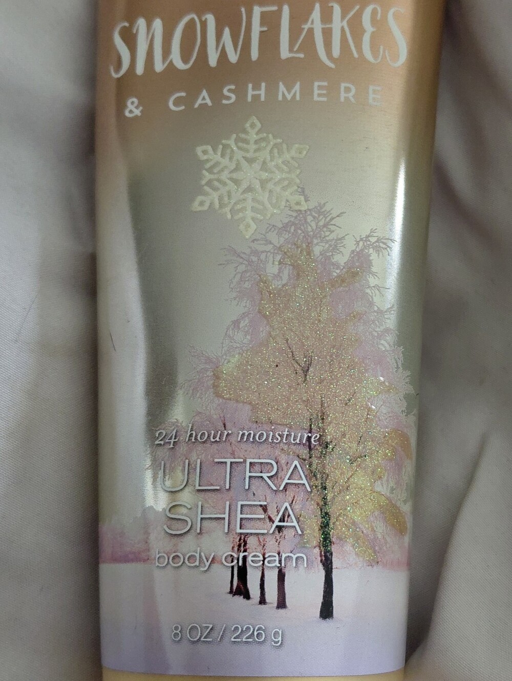 Bath & Body Works Snowflakes & Cashmere Ultra Shea Body Cream - Gold & Pink
